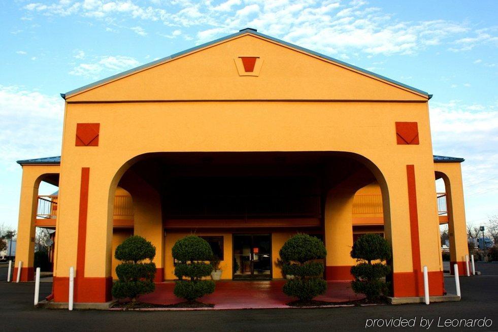Deerfield Inn Blytheville Exterior photo