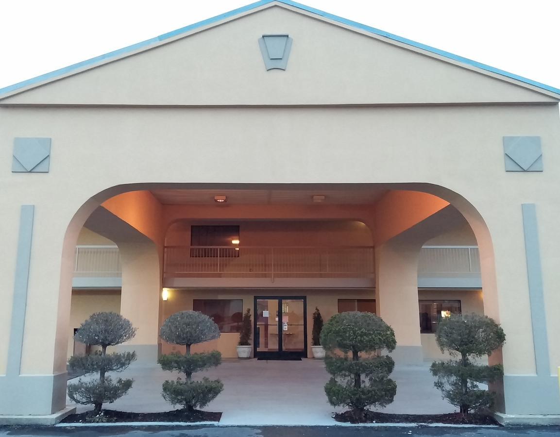 Deerfield Inn Blytheville Exterior photo